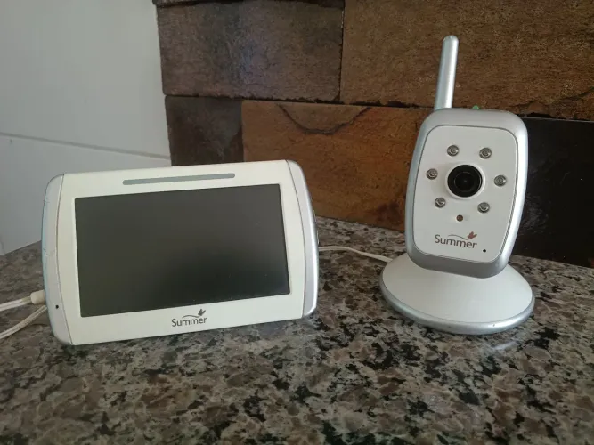 Babá eletrônica