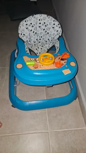 Vendo andador infantil 