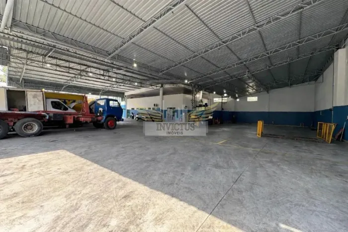 Galpão Comercial/Industrial para Comprar, 1.359m² - Bangu, Santo André/SP.