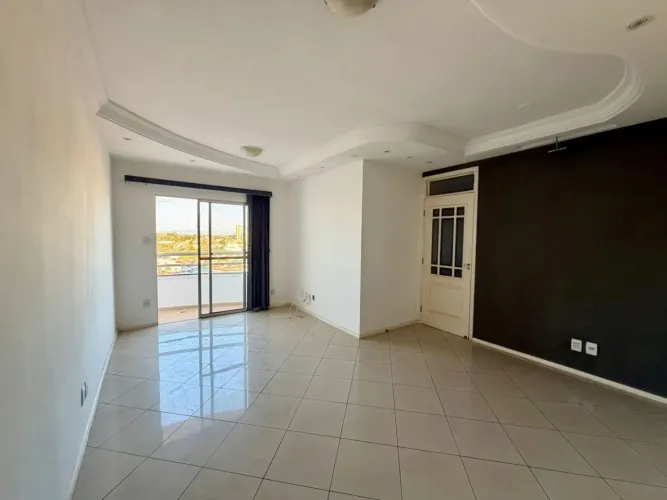 Apartamento com 3 dormitórios para alugar, 76 m² por R$ 3.050,26/mês - Jardim Centenário -