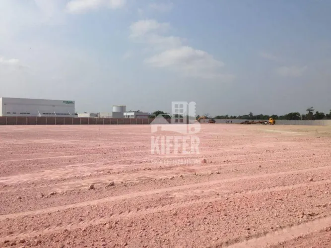 Área de 16.936 m² à Venda em Guaxindiba  Excelente Para Investimento