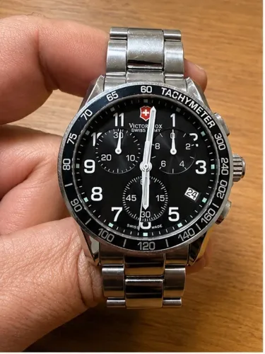 Oportunidade Victorinox Classic Chrono 