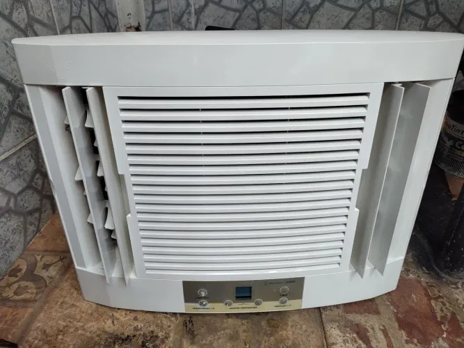 Ar Electrolux 10 BTUs 580,00
