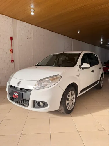 Renault Sandero Expression Hi-flex 1.6 8V 5P 2013