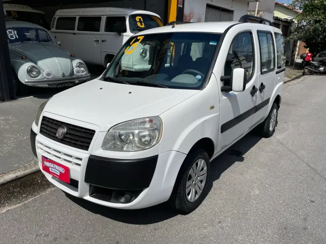 Fiat Doblo Attractive 1.4 Fire Flex 8V 5P 2013