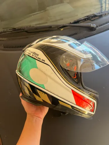 Vendo capacete