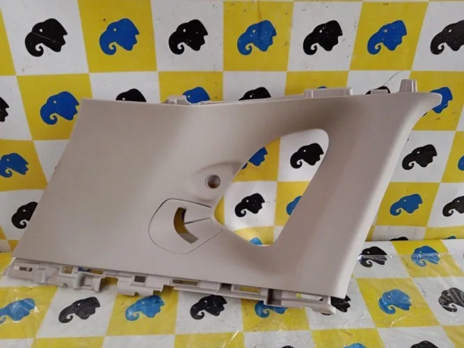 Acabamento Porta Malas Coluna Traseira Esquerda Honda Fit 2019 2020