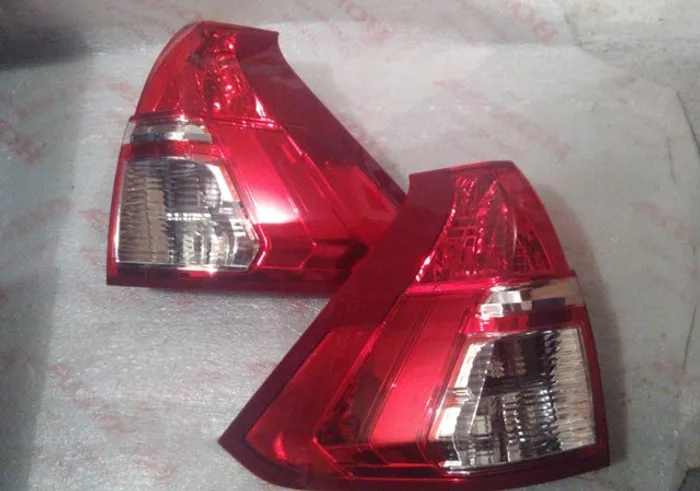 Lanterna traseira Honda crv 15