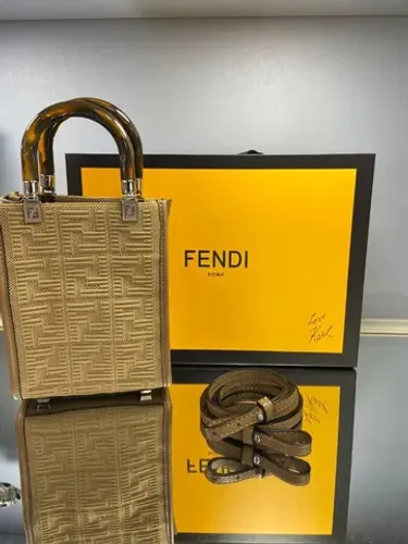 Bolsa lateral de marca luxo mulher