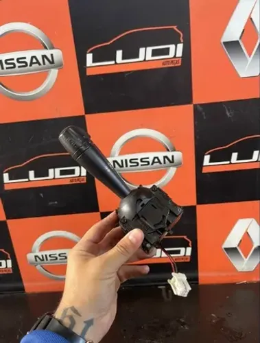 Comando de seta Renault Sandero 2015 2023