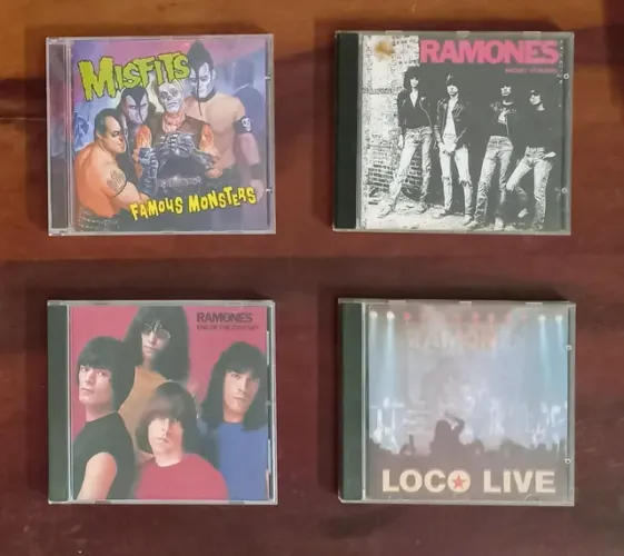 CDs Ramones Misfits importado nacional