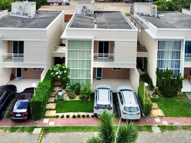 Casa no Eusébio com 03 suítes Via Lumini