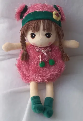 Boneca de Pelúcia 19cm - Perfeita para dormir, abraçar e brincar