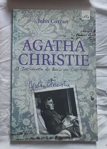 Agatha Christie - O Incidente Da Bola De Cachorro - John Curran