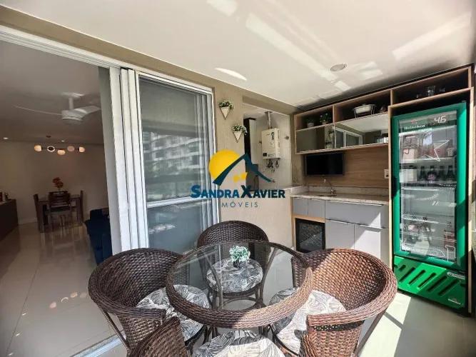 LINDO APARTAMENTO DE 3 QUARTOS NA REGIÃO DO PONTAL OCEÂNICO - CONDOMÍNIO MAUI UNIQUE - REC