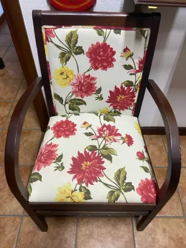 Poltrona Floral Vintage