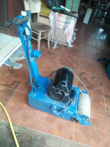 Lixadeira de parquete vendo compro 