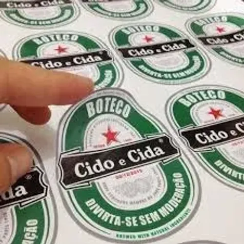 Adesivos personalizados