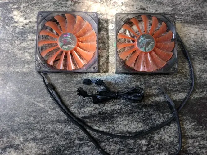 Cooler FAN AeroCool Shark 12cm 82.6CFM