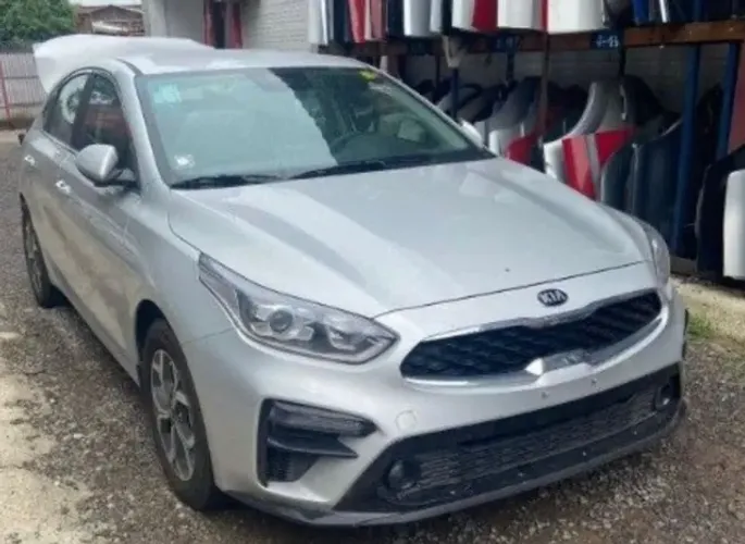 sucata kia cerato 2021/2022..