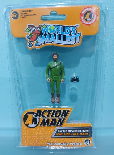 Boneco World's Smallest Action Man Com Binóculo Importado