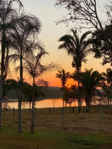 Lote às margens da Serra da mesa 600 reais por mês sem juros 