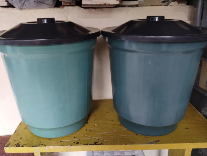 Kit 2 lixeiras de 20 litros