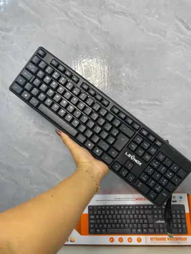 Teclado com fio USB - ENTREGA A DOMICÍLIO