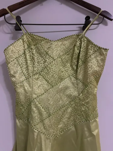 Vestidos de festa P, M e G