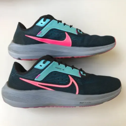 Tênis Nike Air Zoom Pegasus 40 SE - 42 - Original - Oportunidade