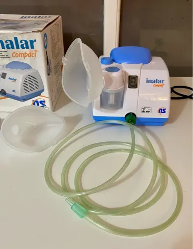 Nebulizador/ Inalador a Ar Comprimido. Completo 