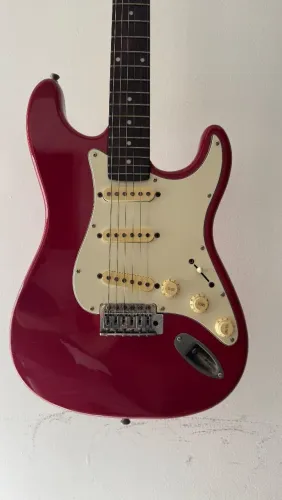 Guitarra Stratocaster Strinberg Vermelha