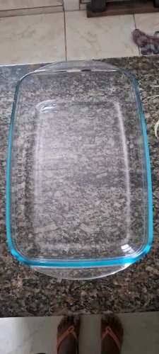 Vendo 2 Travessas de vidro(não faço entrega)