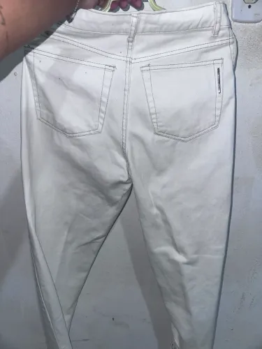 Calça branca tamanho 38