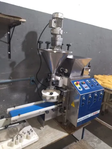 Modeladora Bralyx + Empanadeira 