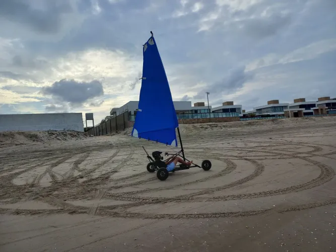 Wind Car - Carro a Vela - Land Yacht
