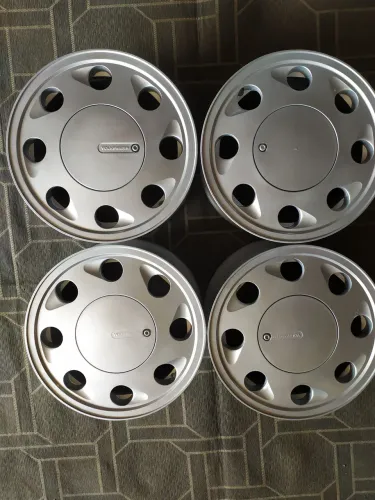 Jogo de Rodas ping d'água 14Volkswagen