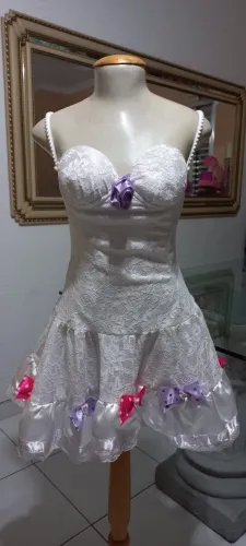 VESTIDO DE NOIVINHA JUNINO BRANCO C/ DECOTE TAM M (ADULTO)