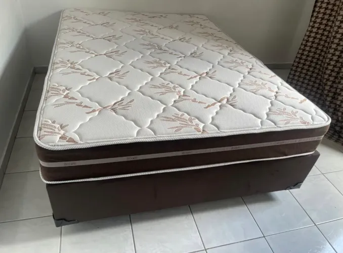 Cama Box Casal com Colchão Anjos Molas Ensacadas NOVO 