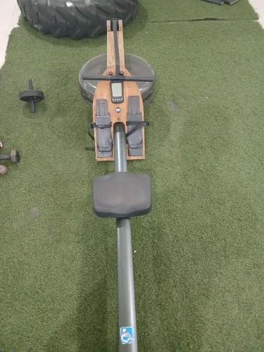 Remo WaterRower de Madeira - Perfeito para Treino!