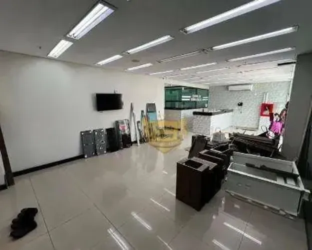 Loja para alugar, 300 m² por R$ 37.530,00/mês - Centro - Itaboraí/RJ