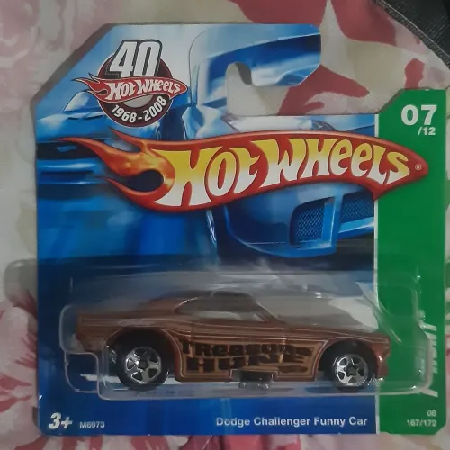 Hot Wheels Dodge Challenger Funny Car 