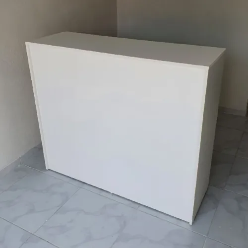 Balcão de atendimento e caixa