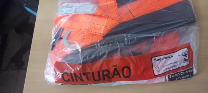 26383-527Cinturão de Segurança para Espaço Confinado