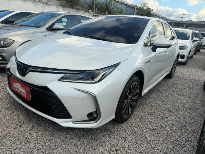 Toyota Corolla Altis Prem. Hybrid 1.8 Flex AUT 2023