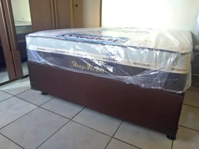 Cama Box casal pronta entrega molas ensacadas