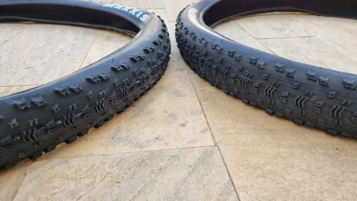 Pneus Maxxis Aspen 2.4 120TPI TLR