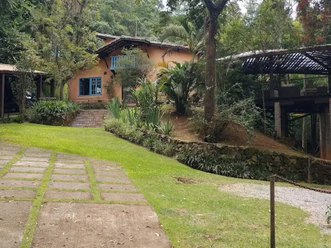 Casa com 3 dormitórios à venda, 650 m² - Vila Real Moinho Velho - Embu das Artes/SP