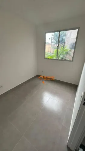 Apartamento com 2 dormitórios à venda, 40 m² por R$ 230.000,00 - Vila Celeste - Itaquaquec