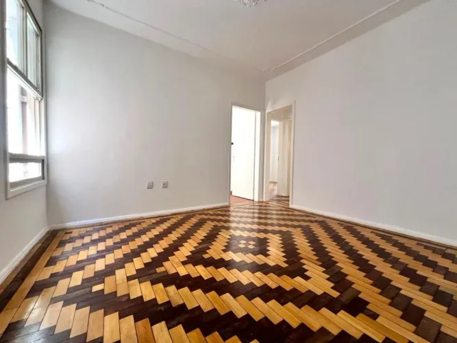 BAIRRO BOM FIM: Apartamento 2 dormitórios na João Telles